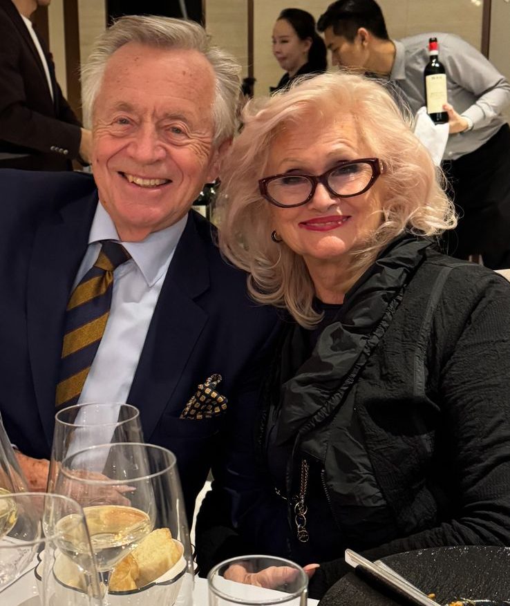 739ce01f-4d49-4dbf-80e6-ad1ee7bd4348